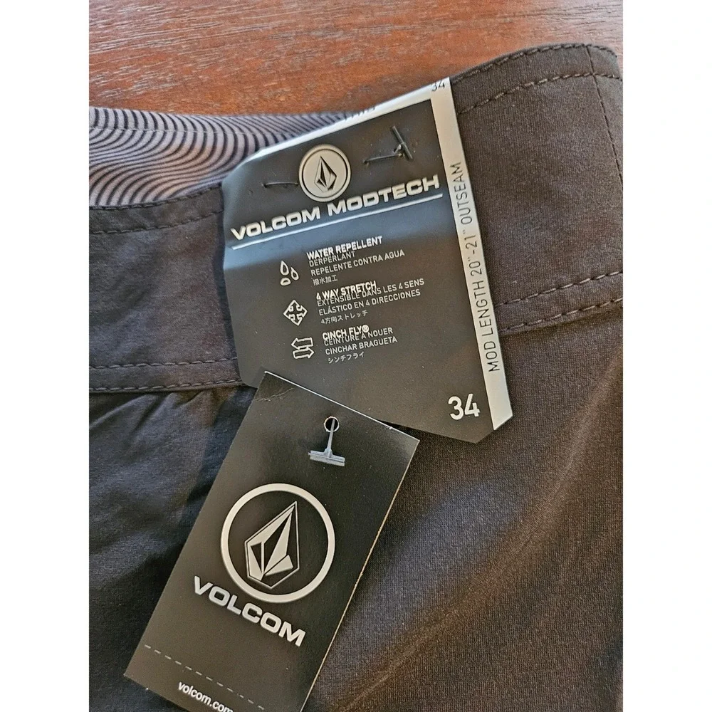 Volcom Board Shorts Mens 34 Black Mod-Tech 4-Way Stretch A0812121 - Picture 3 of 9